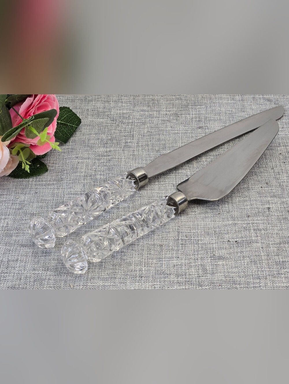 Vintage Crystal? Glass Handle Cake Knife and Server Unmarked‎ Pinwheel Pattern